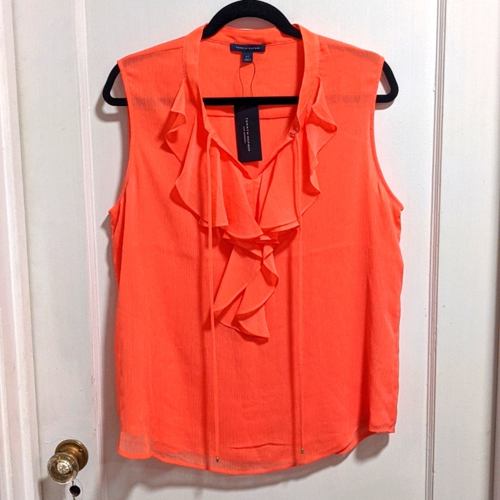 NWT Tommy Hilfiger Top
